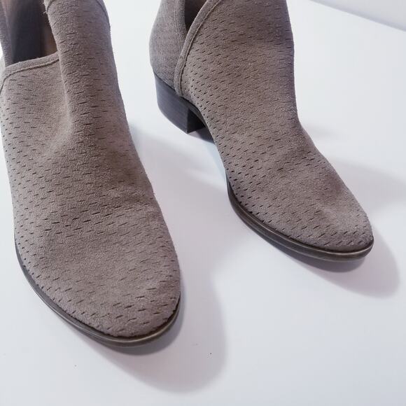 Lucky Brand Taupe Slip On Ankle Boots - Picture 7 of 9